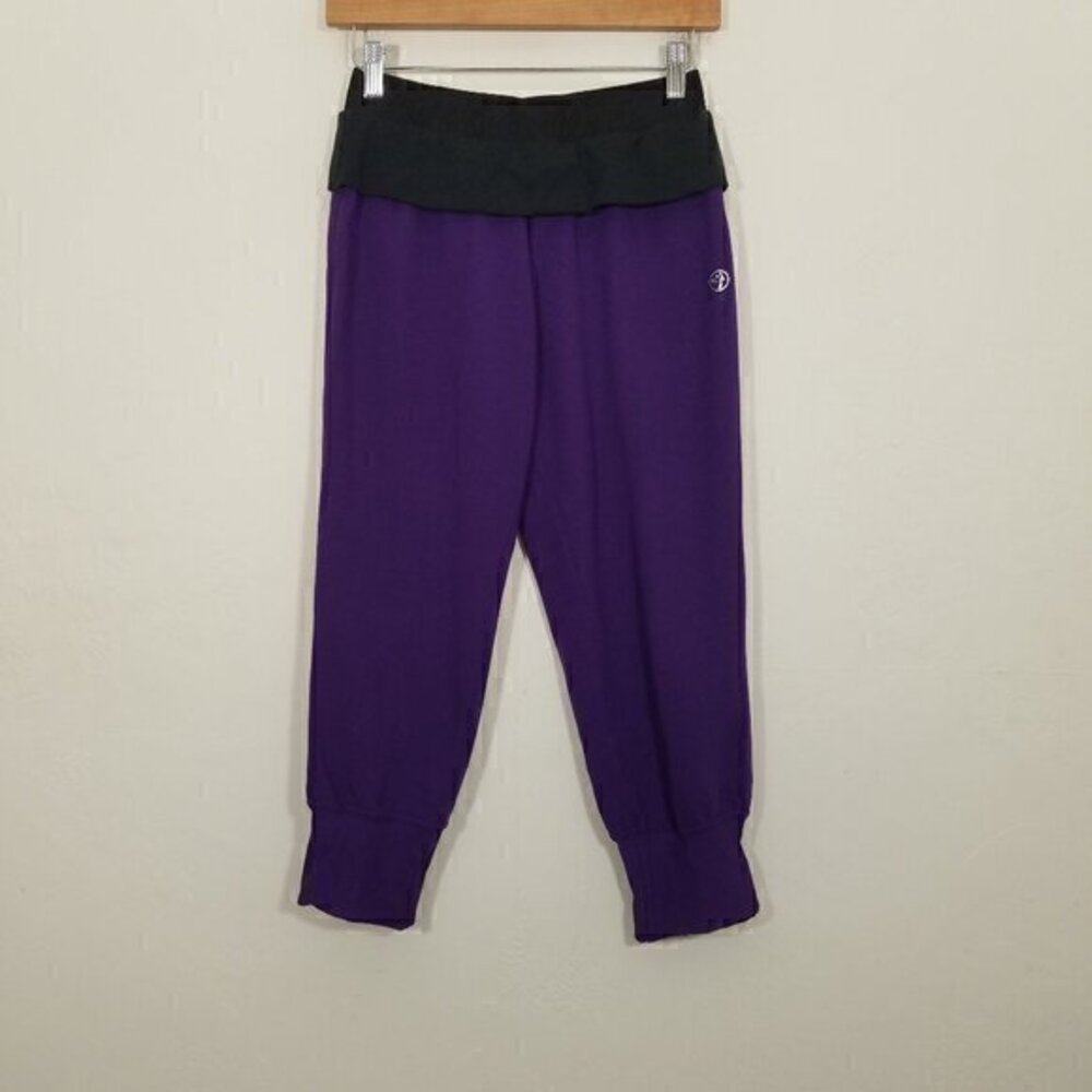 Zumba Fitness Purple Capri Pants Size XS